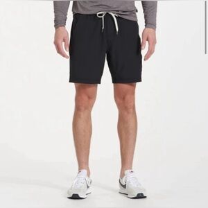 Vuori Black Kore Short Mens Size S striped